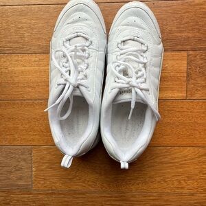 Easy Spirit Women’s Snickers Size 9WW